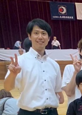 吉田　哲郎