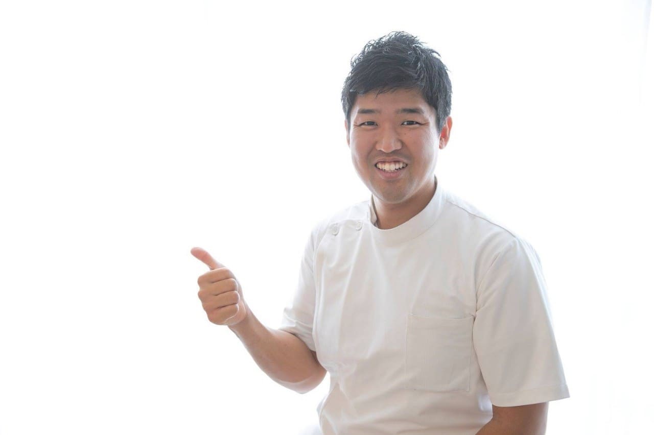 津川　啓太郎